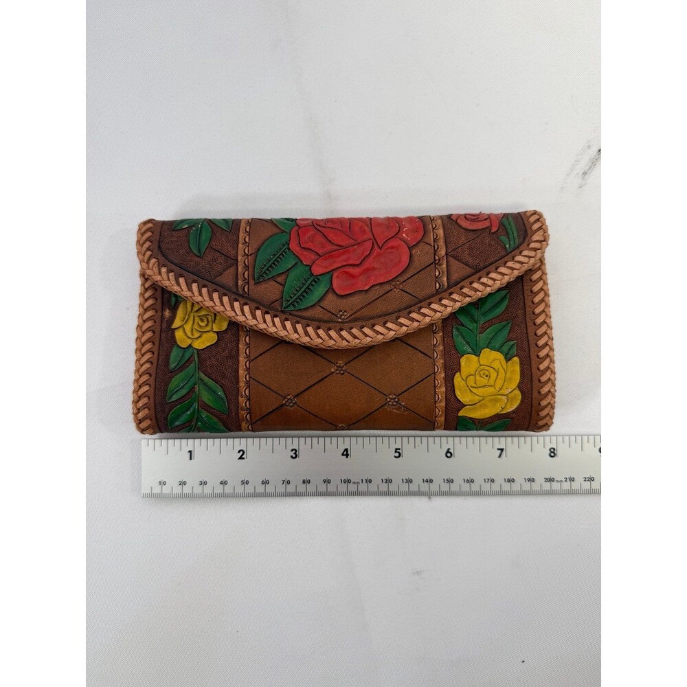 Handmade Extravagant Detail 100% Leather Wallet - Picture 1 of 7